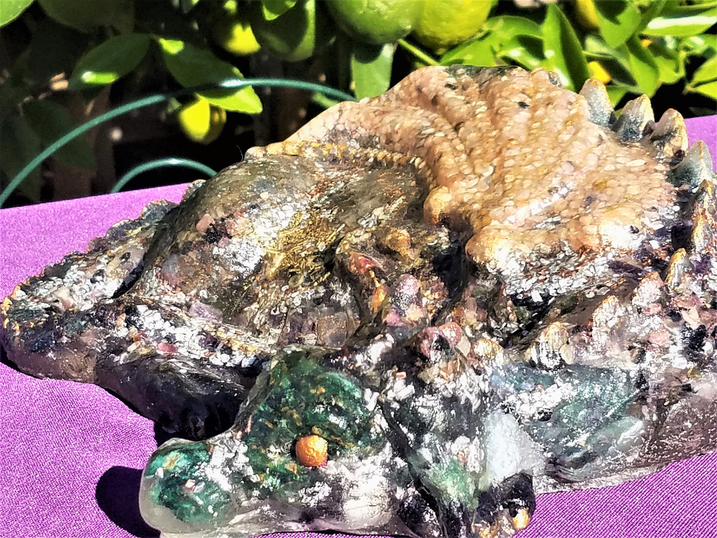 Vila / Orgone / Laying Dragon
