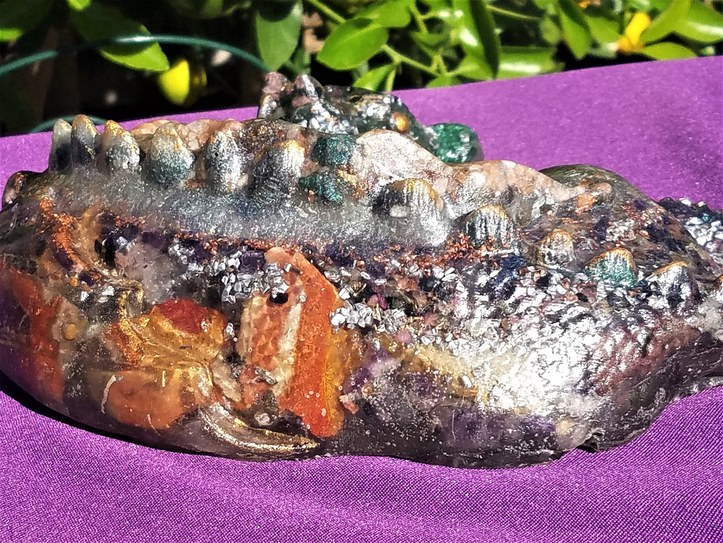Vila / Orgone / Laying Dragon